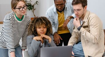 The everywhere workforce is waiting for payroll to catch up