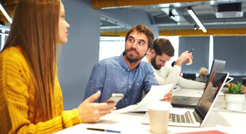 Tracking gender pay gap with payroll reporting