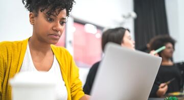 Payroll challenges that come with global expansion