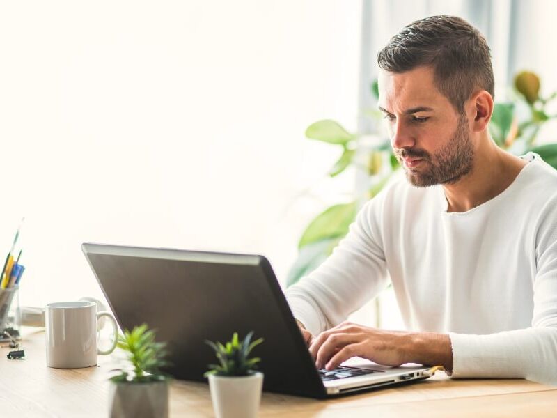 Key considerations before outsourcing payroll 1