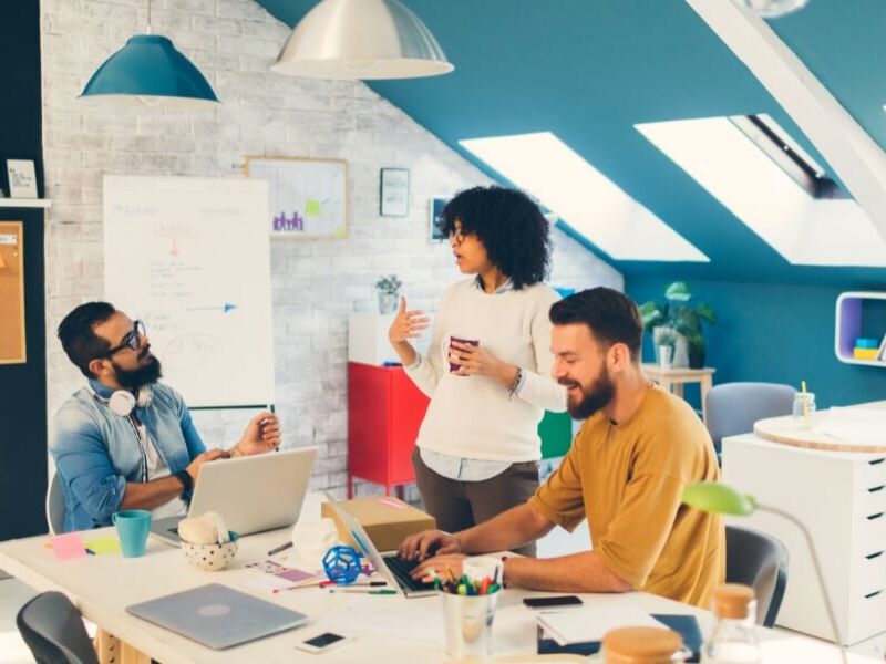 6 features of an innovative global payroll system 1