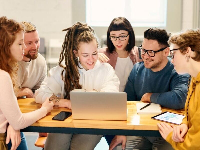 Two great reasons why Payslip is perfect for managing global payroll