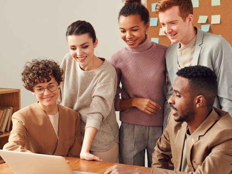 Key Considerations When Evaluating HR Software