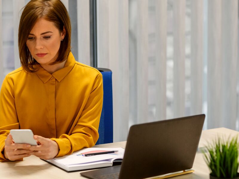 CFO Reporting and Growth Efficiency