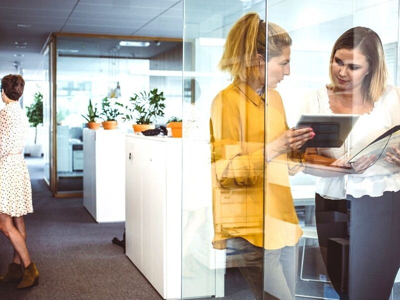 4 features of innovative global payroll technology