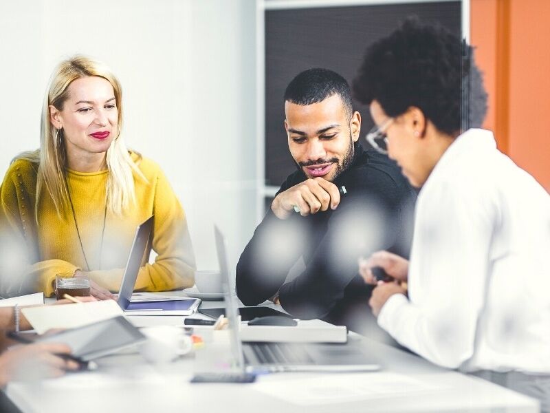 5 Global payroll paint points and how Payslip solves them