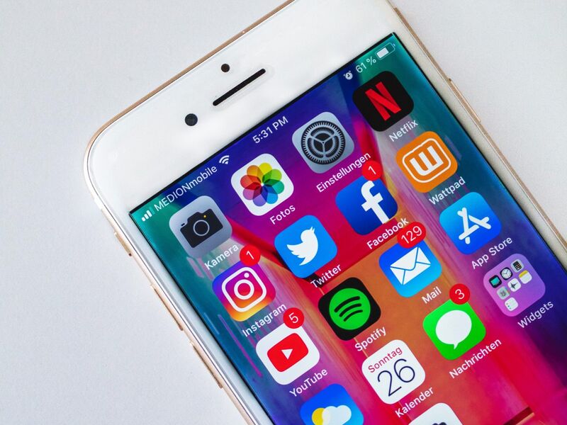 Sara kurfess 6lc T2k R Pvn I unsplash