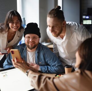 1000x1000 Lifestyle 17