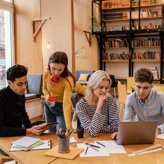 1000x1000 Lifestyle 1